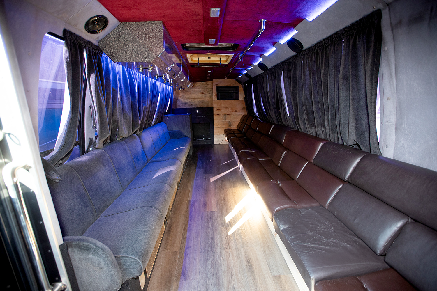 Trey Bus-14